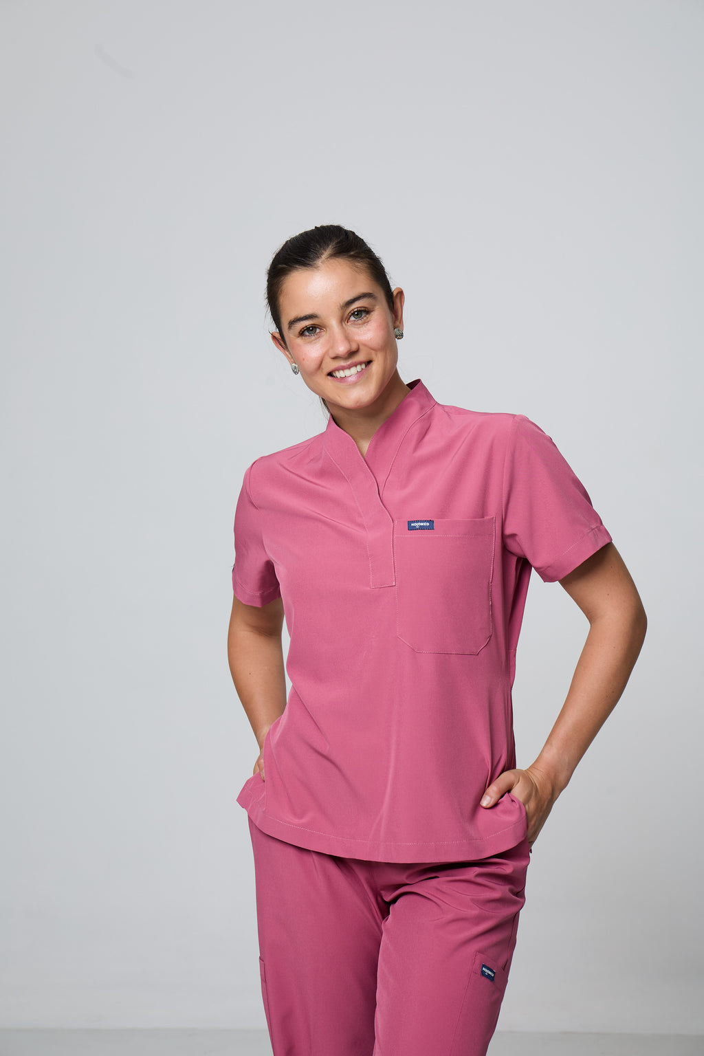 Filipina Cuello Mao Rosa