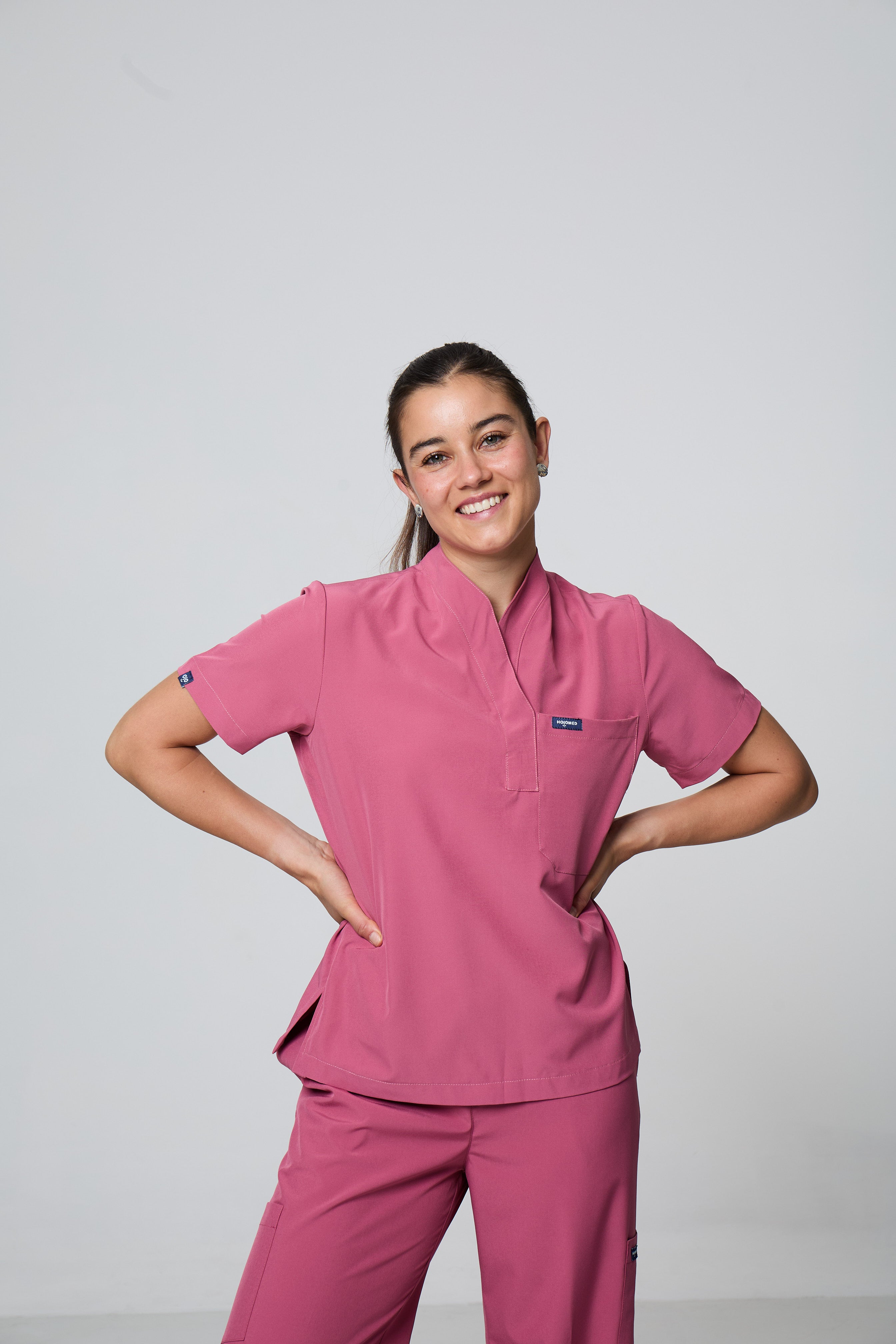 Filipina Cuello Mao Rosa